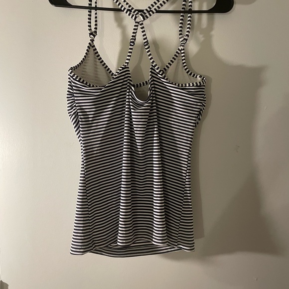 Athleta size 36 B/C Blue and Whit Tankini - Picture 2 of 6